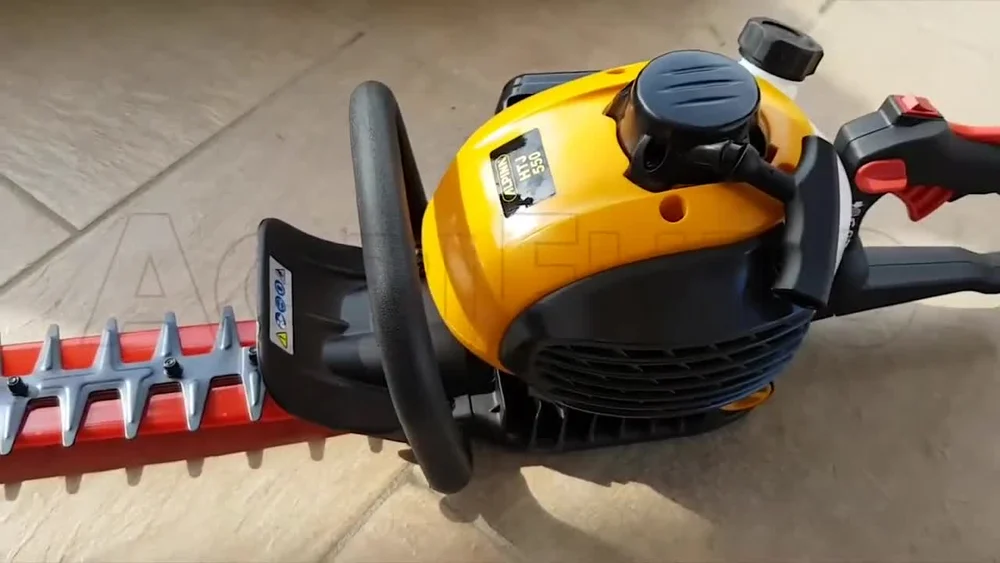 GASOLINE GHEDGE TRIMMER - Image 2